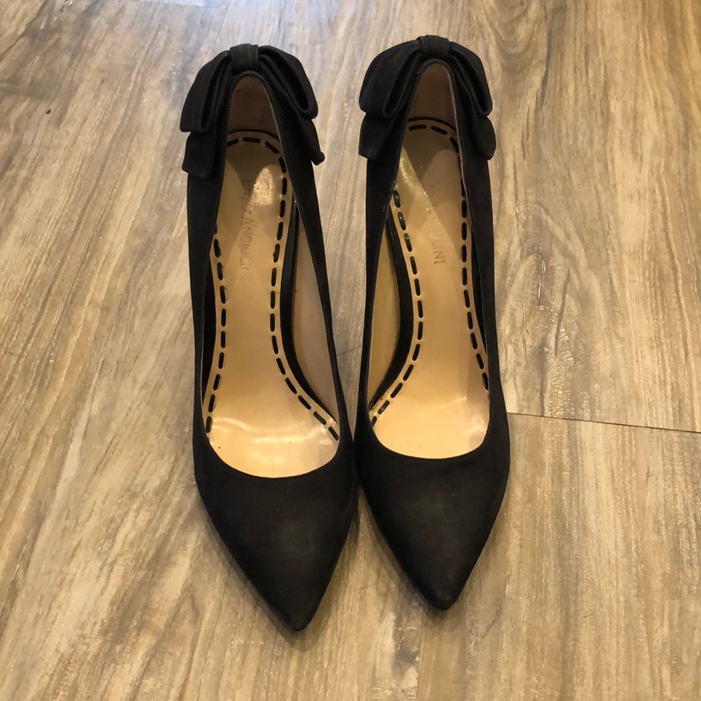 Enzo Angiolini heel pumps with bow